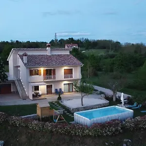 https://apartment-nona-motovun.in-istria.net