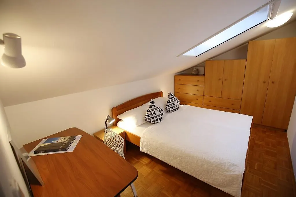 Stomorica Apartments Zadar