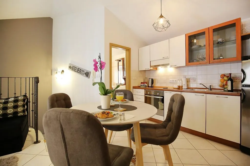 Stomorica Apartments Zadar